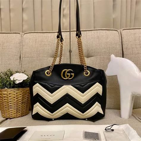 gucci marmont magnetic closure|gucci marmont handbags.